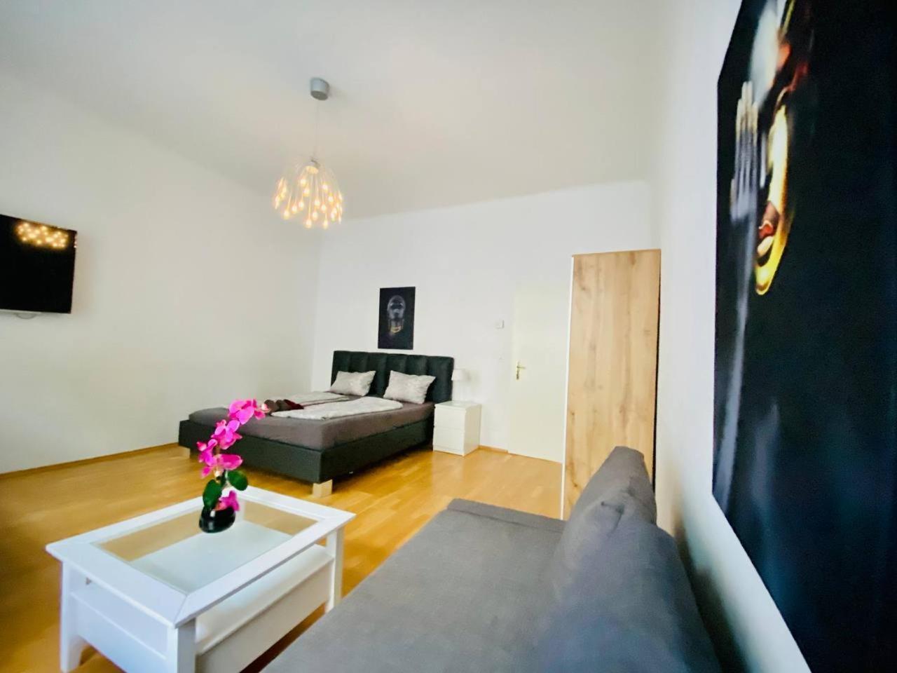 Family Apartment Th8 8 Viena Exterior foto